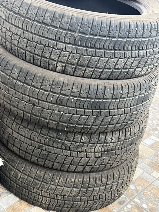 Продам шины почти новый