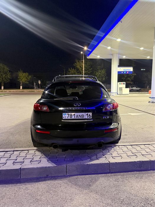 Infiniti fx35 2003 год