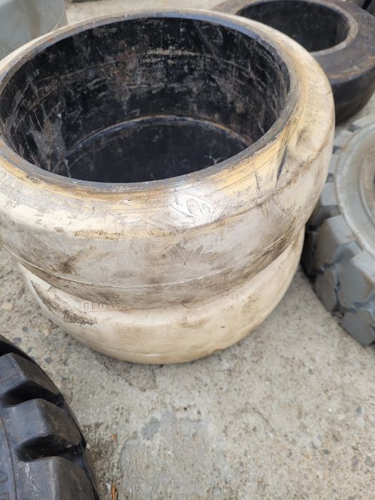 Anvelope Stivuitor, Solideal 14×5-10 (356/127-254) Pline, Noi