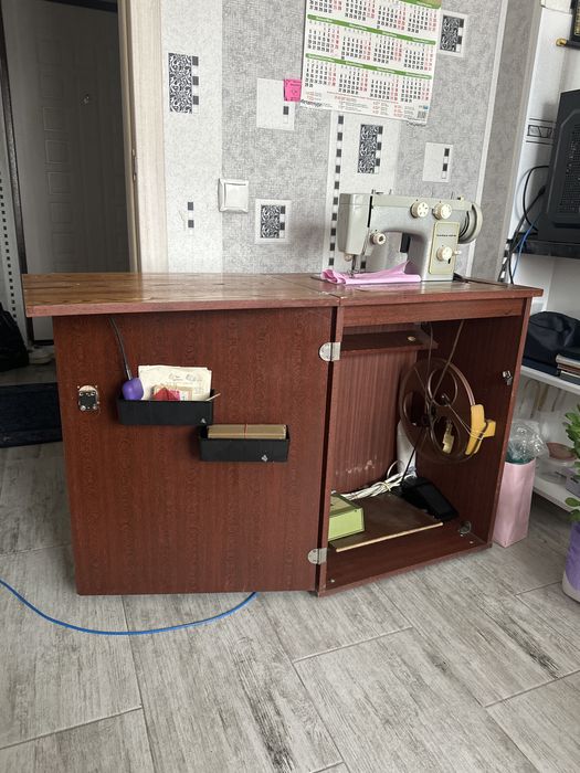 Продам швейную машинку «Чайка»