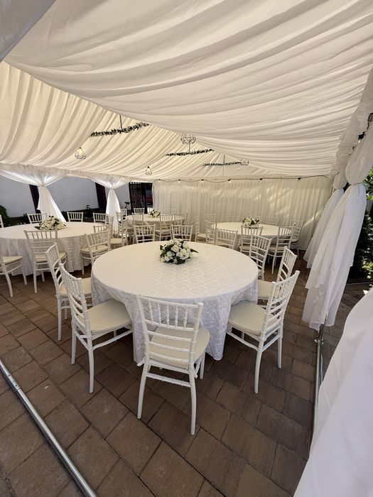 Inchiriez cort, corturi de inchiriat evenimente mese, scaune vesela