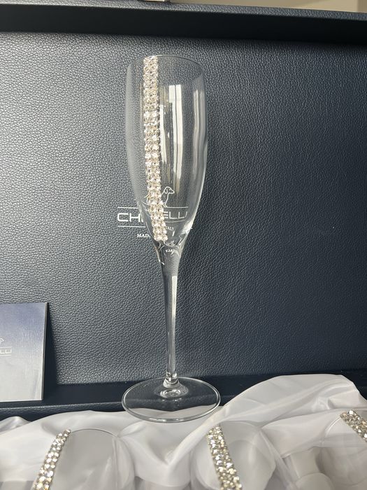 Сервиз за пенливо вино