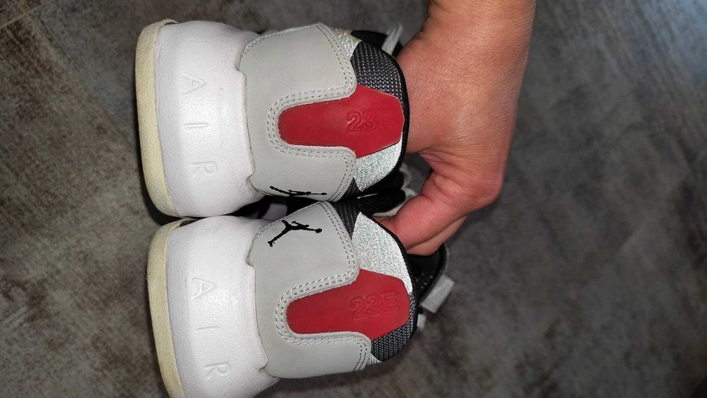 NIKE Jordan Air 200E, номер 37.5, стелка 23.5см, отлично състояние
