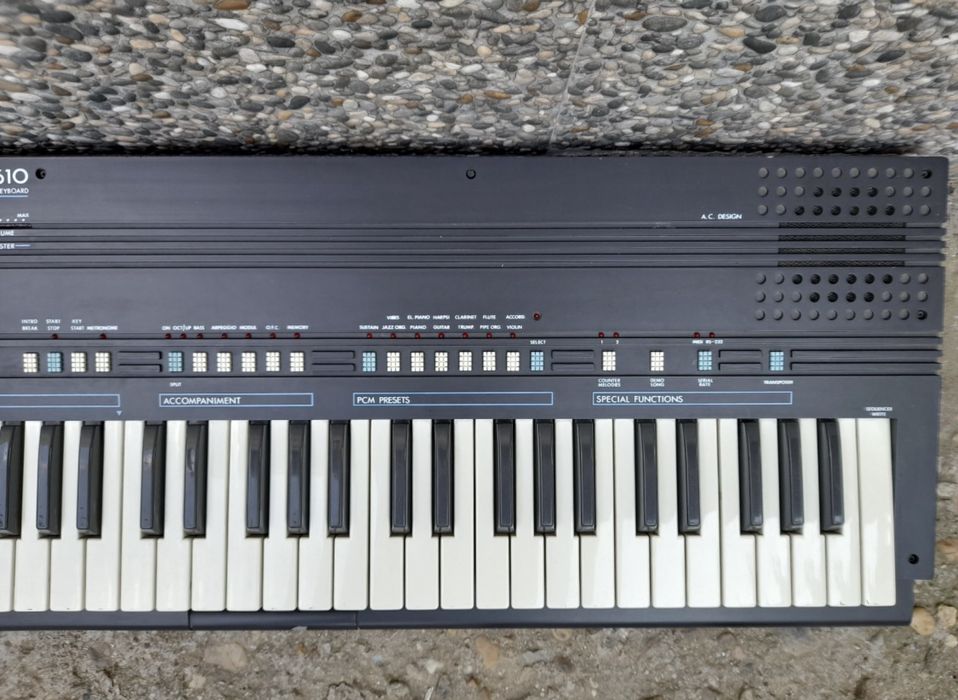 Siel MK610 synth / orga electronica