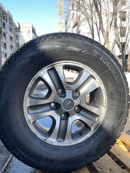 Диски с зимними колесами