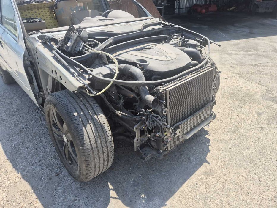 Части за мерцедес гл Mercedes GL450i