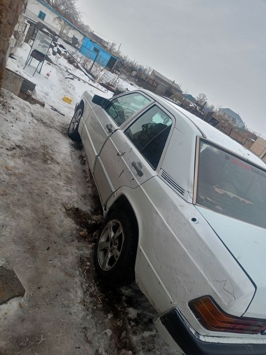 Продам мерс 190 2,3