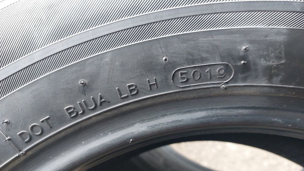 Нови гуми за Бус 215 70 16 C Hankook 4 броя