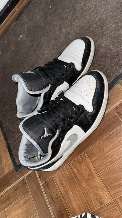 Найк джорданы, кеды