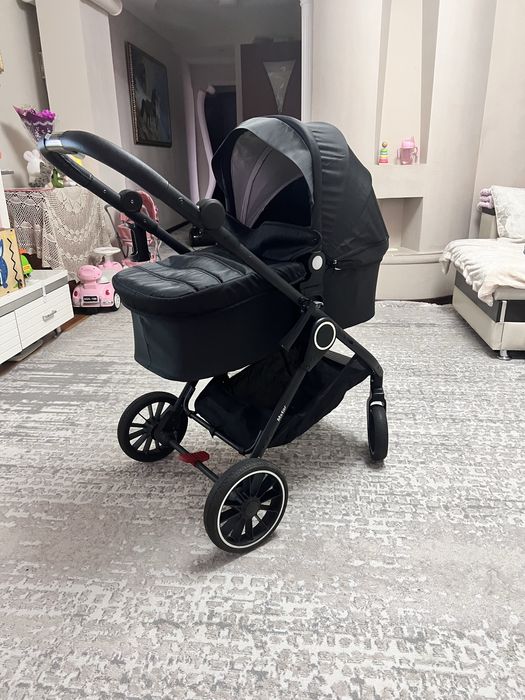 Продам коляску 2в1