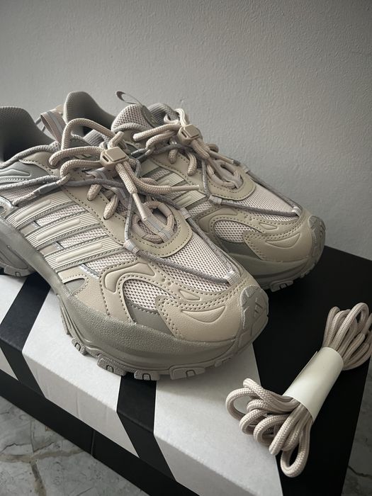Кроссовки Adidas новые оригинал