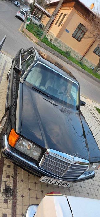 MERCEDES-BENZ W126 diplomat