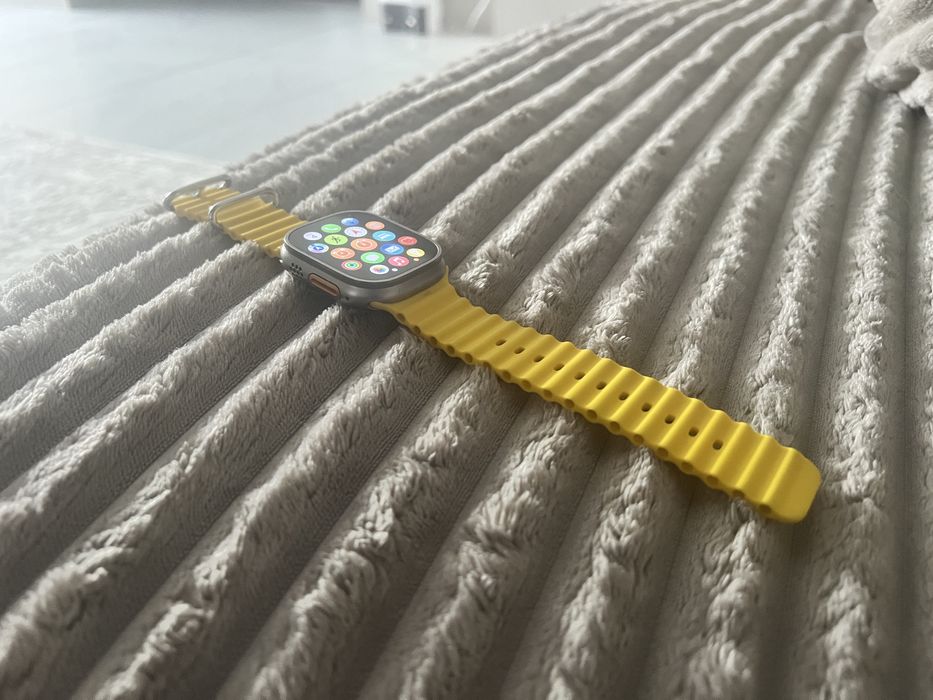 Apple smartwatch Ultra 49 mm - impecabile