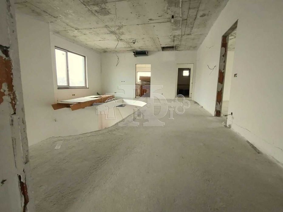 Продава се Къща в Добрич, Дружба 2 - 585 кв.м за 262 €/кв.м - Снимка #11