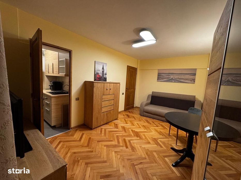 Studio in  Centrul Civic bloc de apartamente