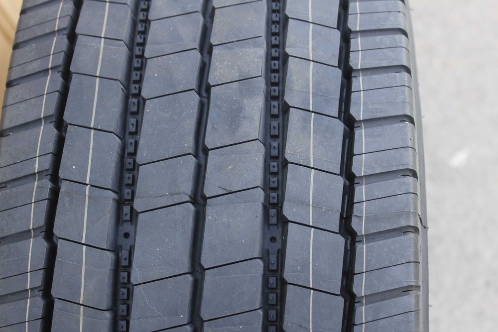 265/70-17.5 Michelin