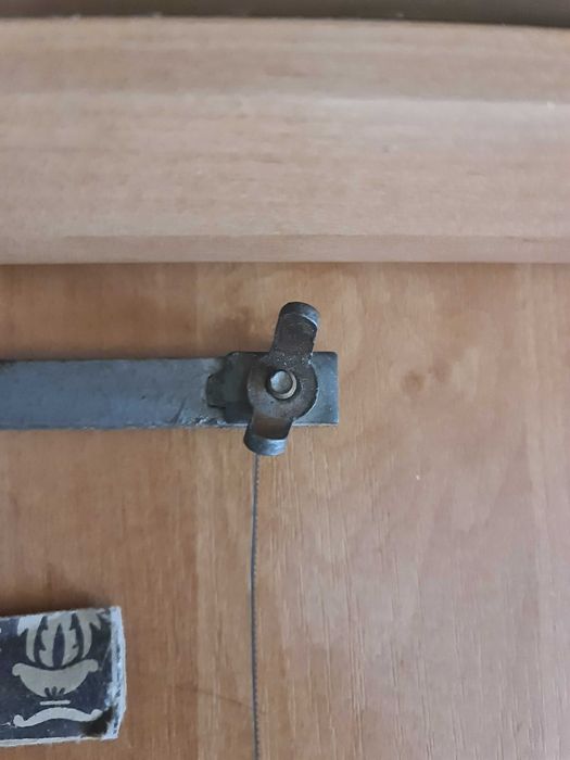 Лобзик советский в хорошем состоянии с комплектом новых пилок .