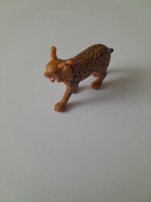 Фигурки на животни Kinder natoons