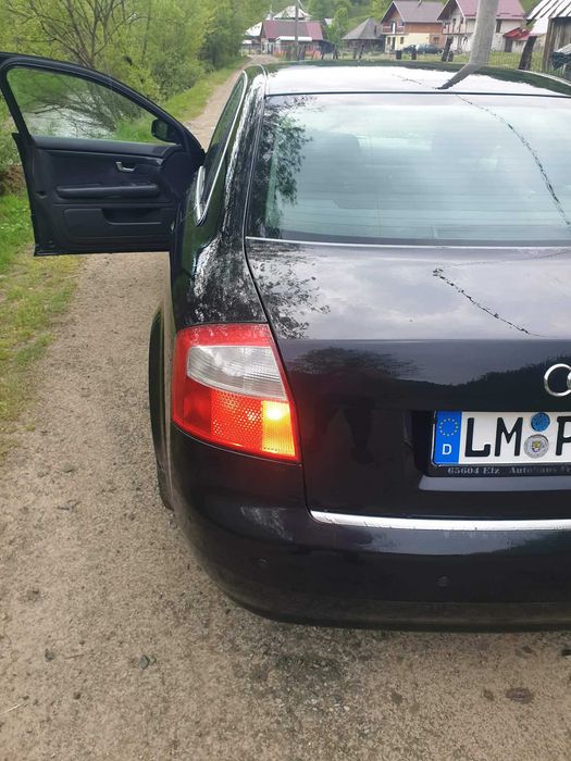 AUDI A4 0 — imagine 4