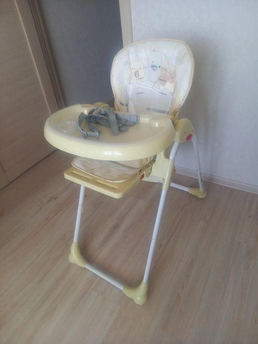 Стульчик для кормления