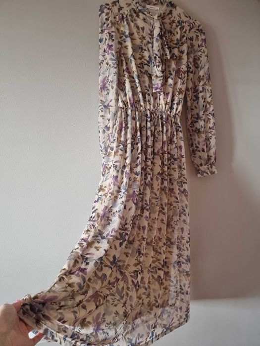 Стилна есенна рокля Reserved