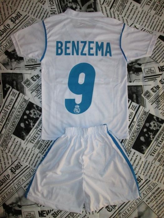 Adidas РЕТРО- детски екип Реал М. - Бензема 9 бяло размер 104