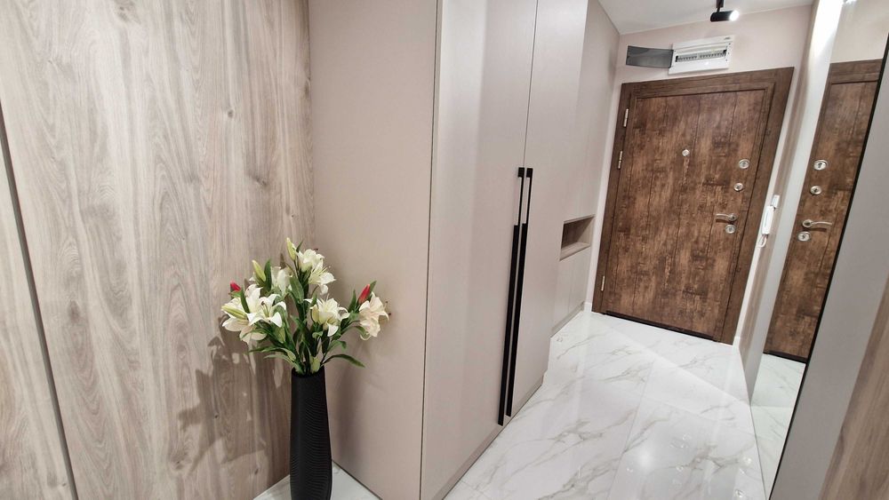 Дава се под наем Тристаен апартамент в София, 7-ми 11-ти километър - 93 кв.м за 1230 € - Снимка #9