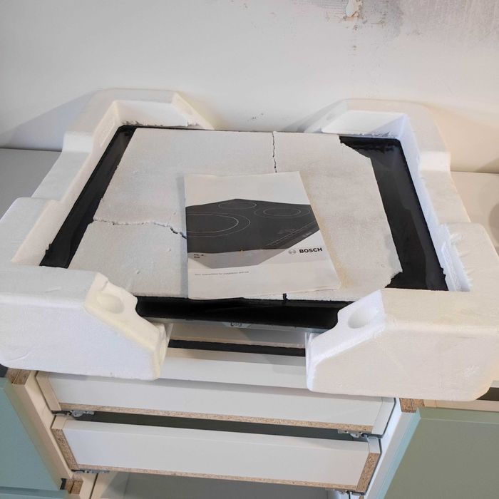 Plita inducție Bosch extra opțiuni Super