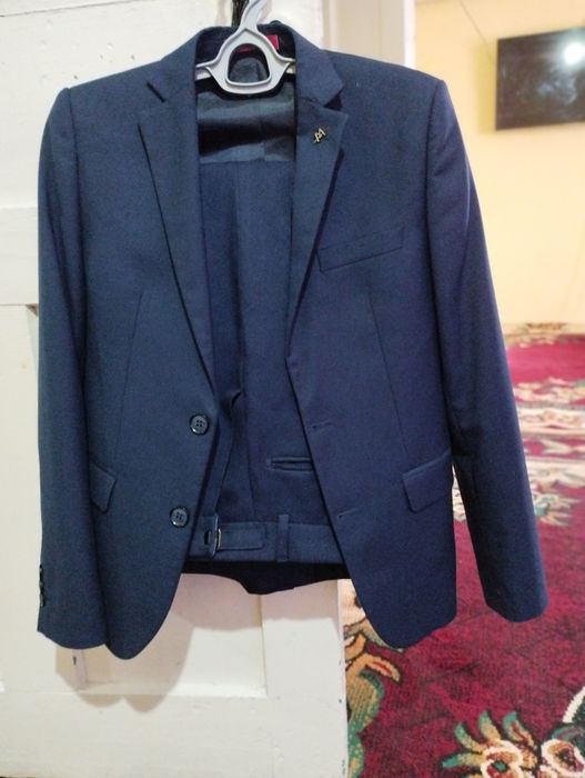 Мужская одежда б/у