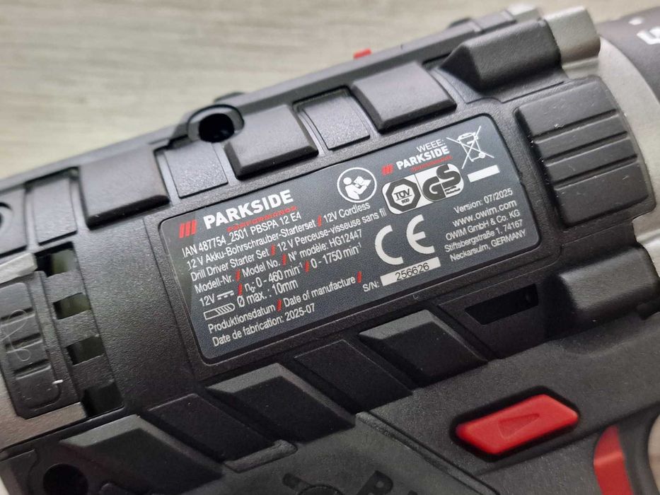НОВ!Винтоверт PARKSIDE PBSPA12 E4 / 2 батерии,заряднo+свредла и битове