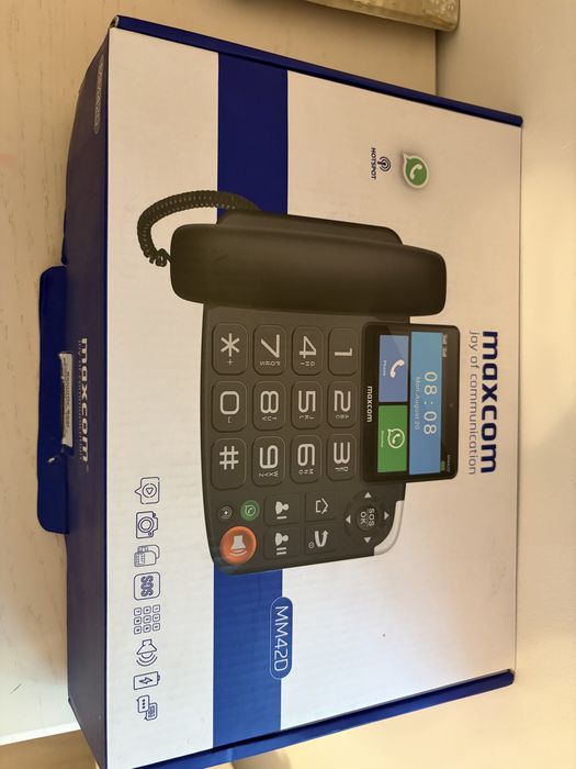 Telefon mobil Maxcom MM42D 4G