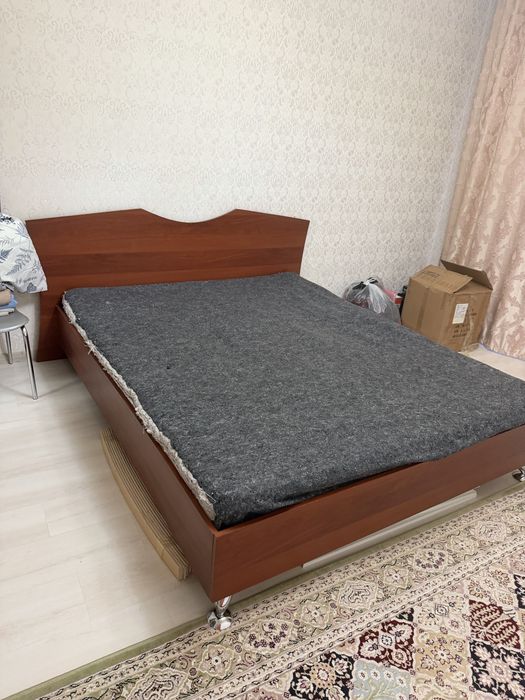 Продам кровать срочно