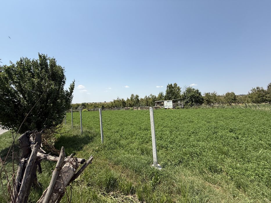 Кибрай Чинободда 10 сотих ер сотилади