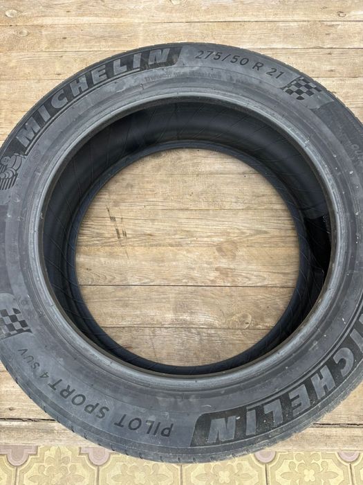 Шины michelin.