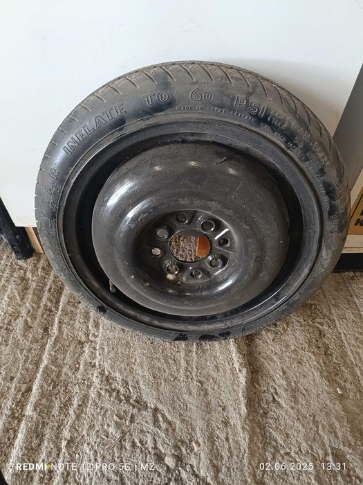 Патерица, 14 цола. Подходяща за Фиат и други.