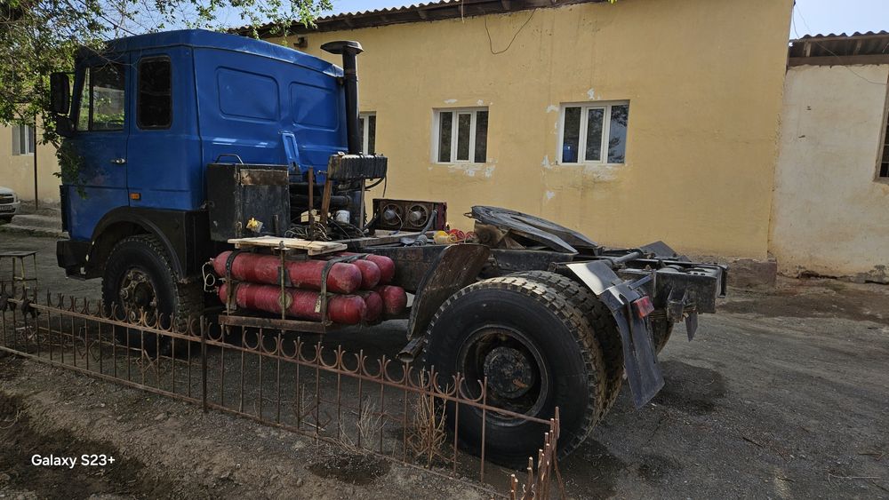 Маз тягач сатылады