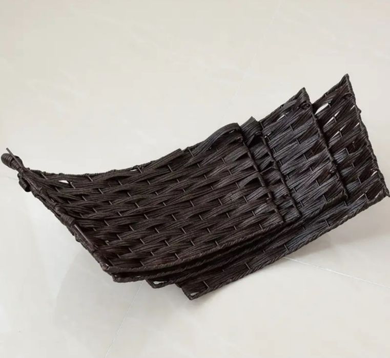 Корзина под ёлку 10000 тг, торг