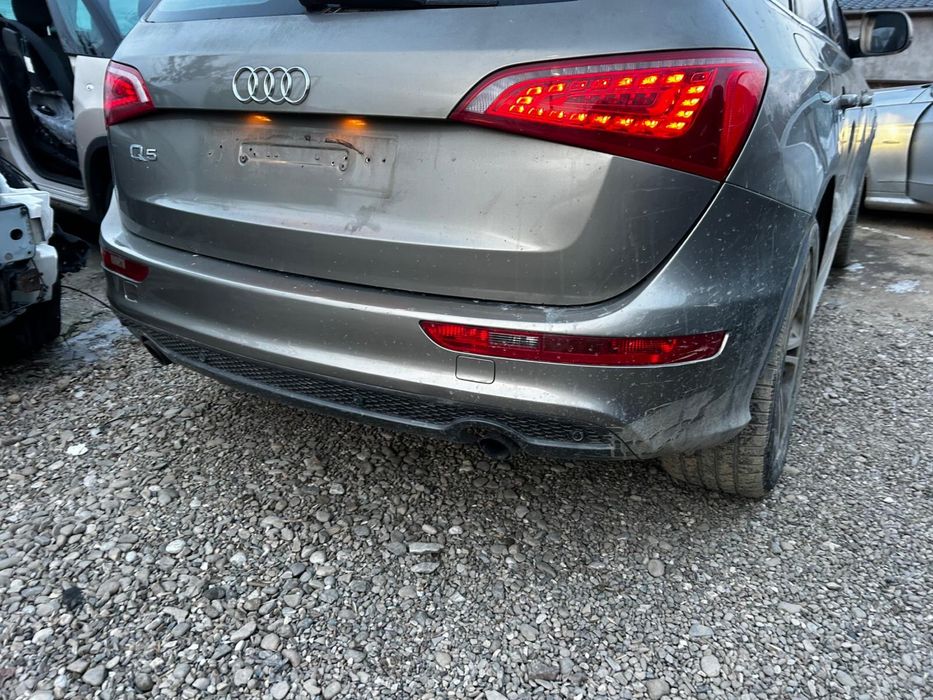 Bară spate completă  Audi Q5 2012