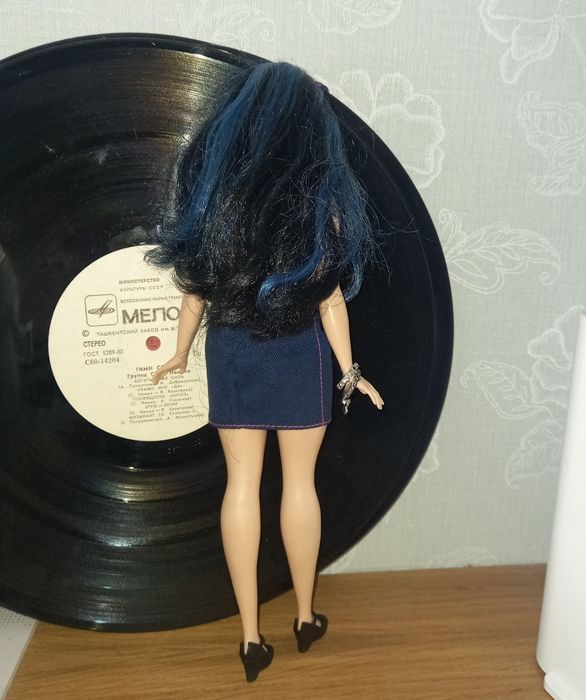 Кукла Барби оригинальная, пухленькая