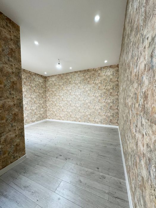 Сергели Янги Дархон  махал 5 хонакоттедж  кадастр бор 2 этажка метро