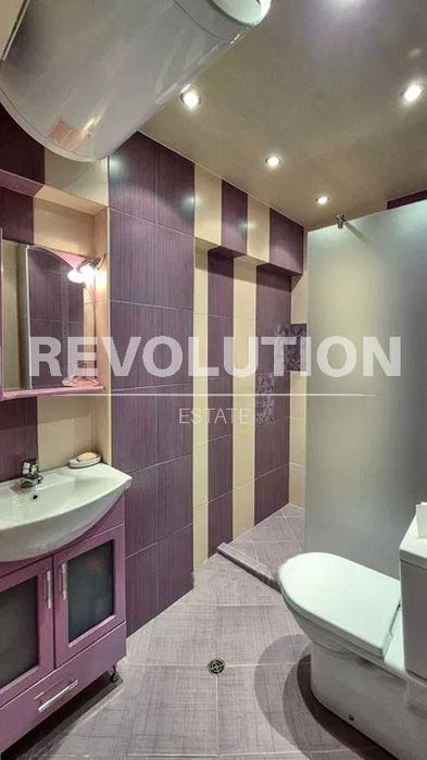 Дава се под наем Двустаен апартамент в Варна, Лятно кино Тракия - 65 кв.м за 475 € - Снимка #10