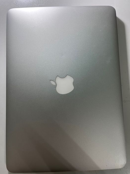 Макбук Эйр 13, 2014г