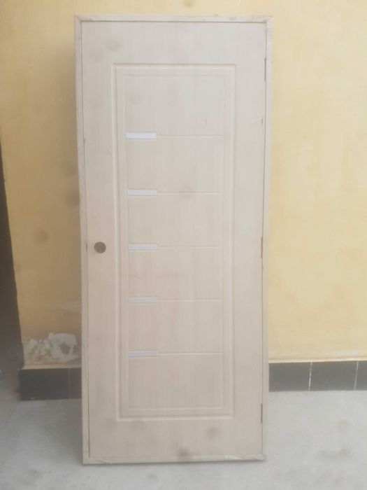 продается двери  межкомнатные