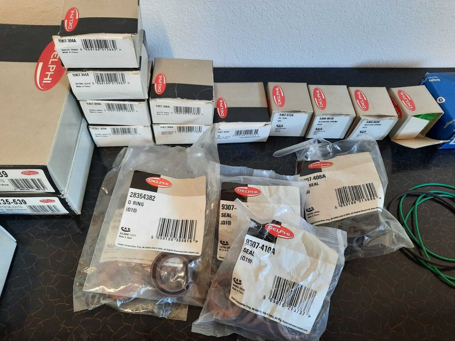 Vand piese pentru reparatie injectoare si pompe de injectie