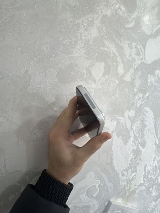 iPhone 17 Pro Esim 100% 55 sikl