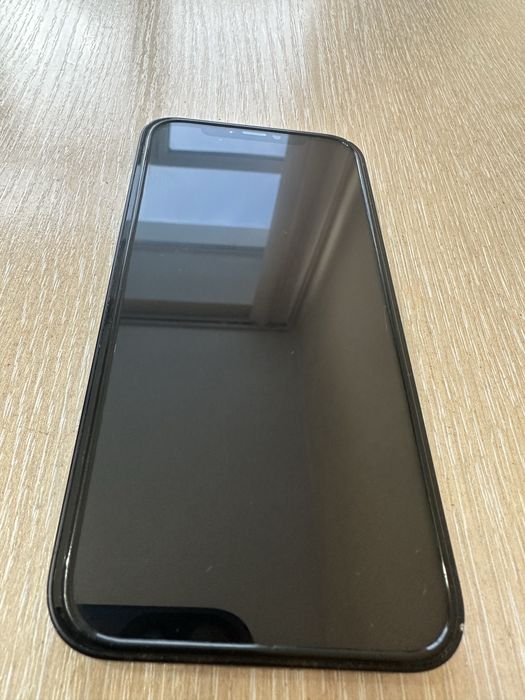 Продам iPhone 12 в хорошем состоянии