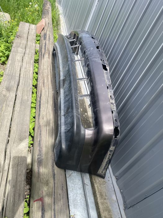 продаже бампер на BMW e38