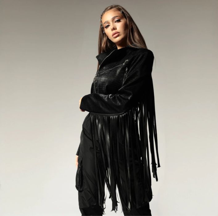 Geaca franjuri Carolina D