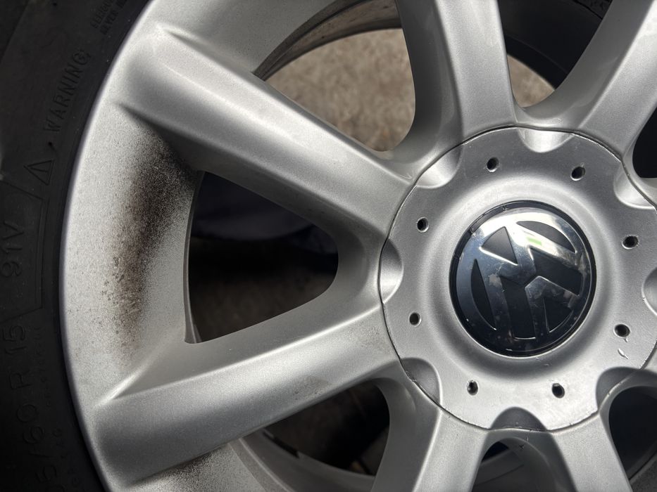 15 цолови алуминиеви джанти за фолксваген.