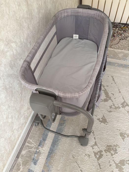 Манеж кровать.Состояние хорошое.